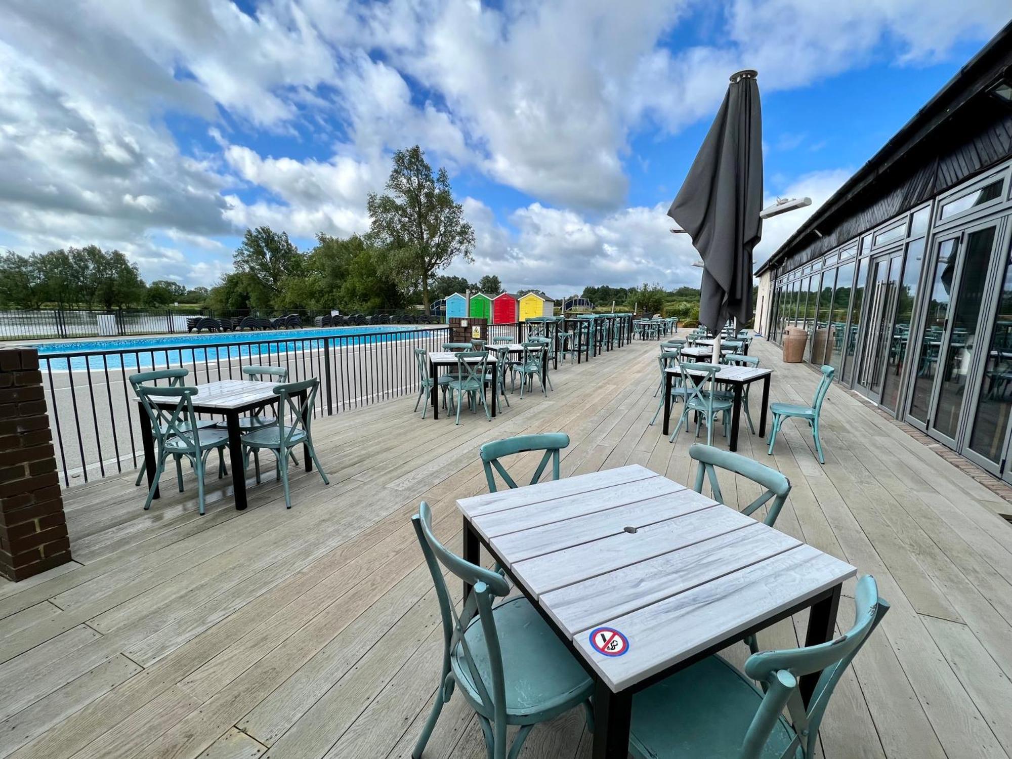 Clearwater Villa Южен Сърни Екстериор снимка